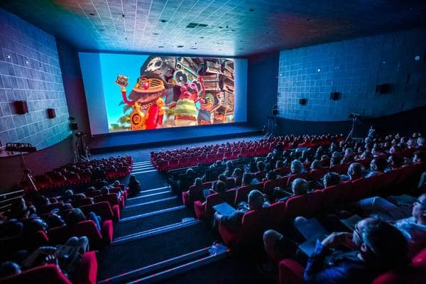 JURY-3D-GAUMONT-PATHE-129